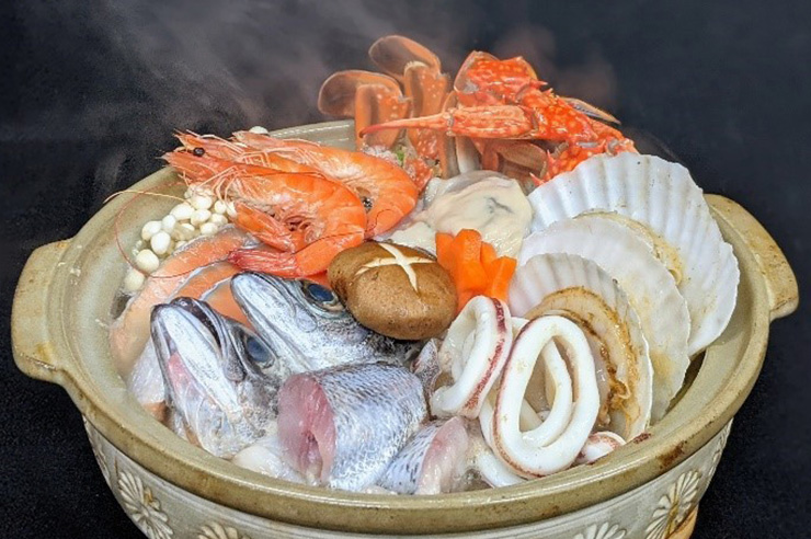 形原漁港味のヤマスイ豪華7種の海鮮鍋セット